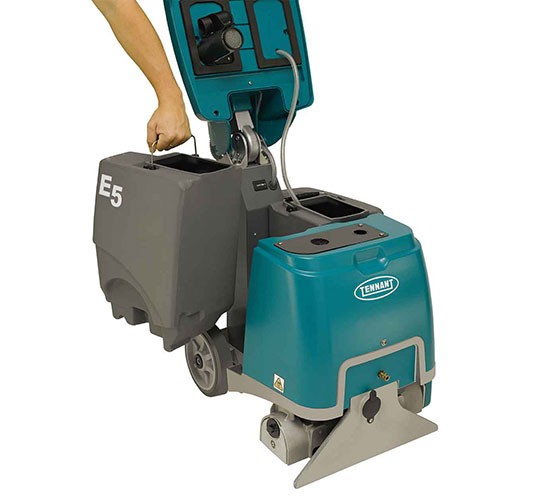 E5 Compact Low-Profile Carpet Extractor alt 8